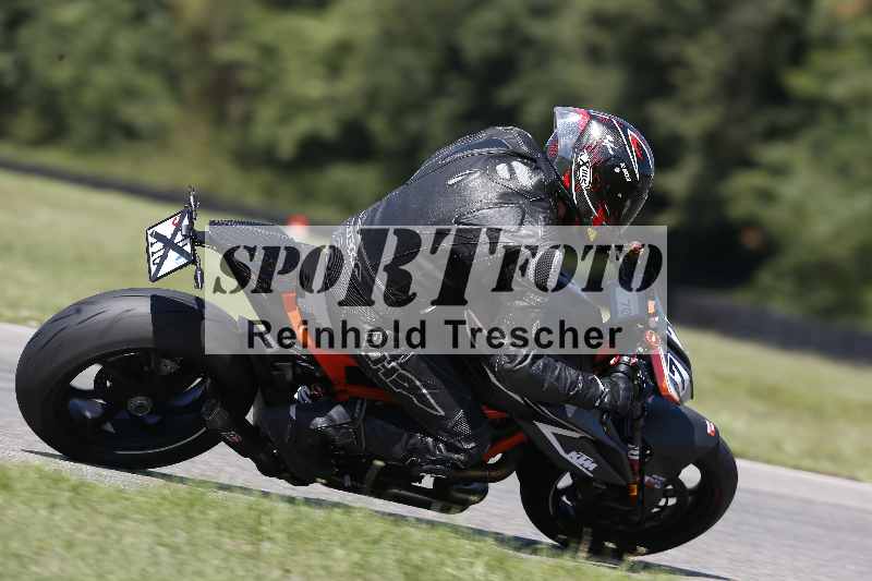 /43 08.08.2025 Discover the Bike ADR/Race 3 rot/72